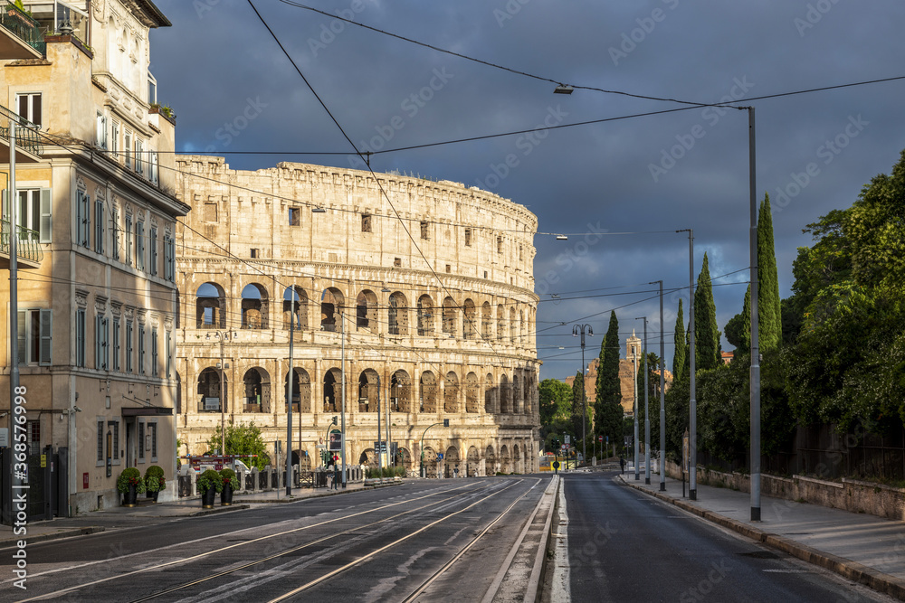 Naklejka premium Calme matinée de printemps à Rome, Italie.