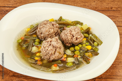 Soup with vegetables and meat balls