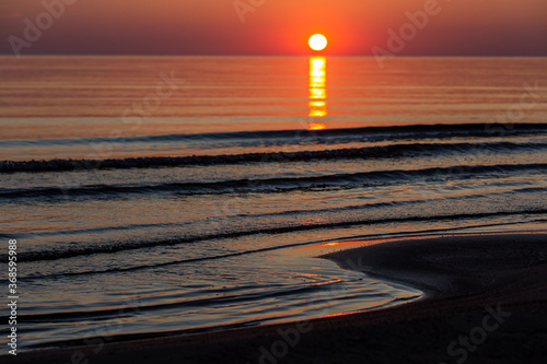 Fototapeta Naklejka Na Ścianę i Meble -  sunset in the baltic sea