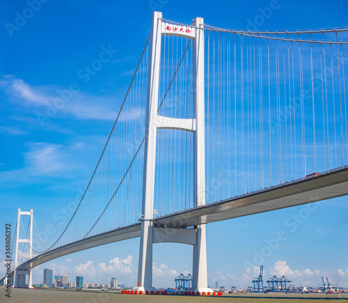 Fototapeta Naklejka Na Ścianę i Meble -  Nansha Bridge over Liyang River in Guangdong Province