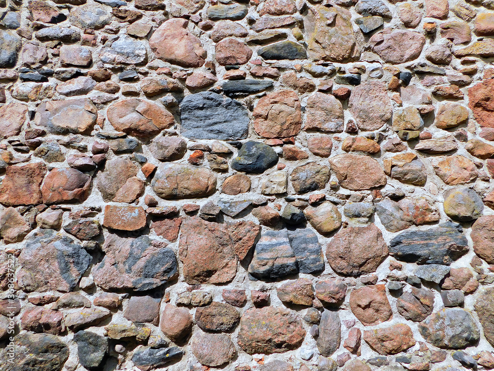 Historische Stadtmauer aus dem 13. Jahrhundert Historische Stadtmauer aus dem 13. Jahrhundert