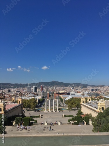 Fototapeta Naklejka Na Ścianę i Meble -  view of the city of barcelona spain