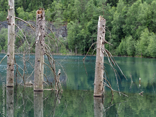 Gefluteter See im Steinbruch photo