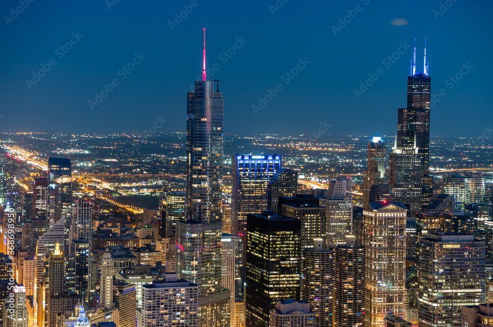 Obraz premium Chicago skyline at night 