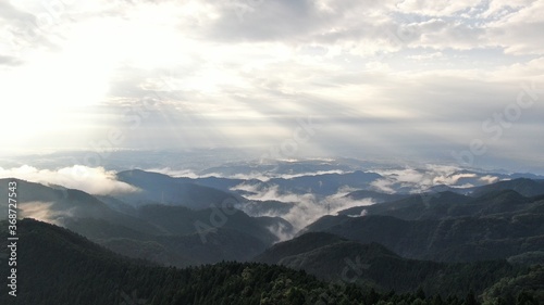 Fototapeta Naklejka Na Ścianę i Meble -  日の出山の朝日と雲海