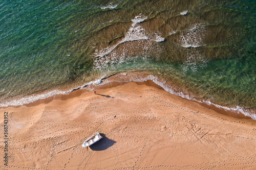 beach, sea, sand, water, ocean, summer, wave, coast, nature, blue, shore, travel, tropical, sky,holiday, sun, landscape, vacation, island, surf, white, clear, waves, outdoor, beautiful