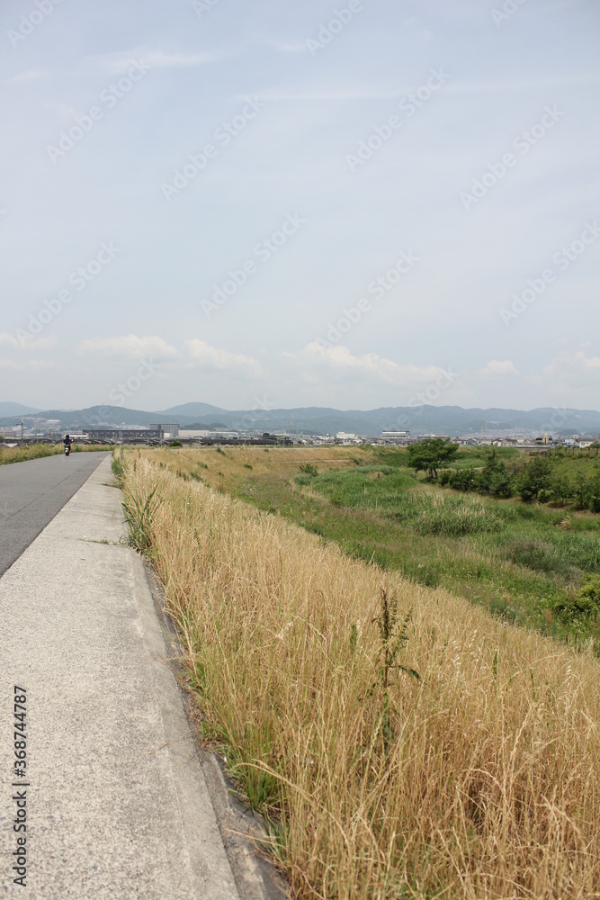 河川敷、River 河川敷、River