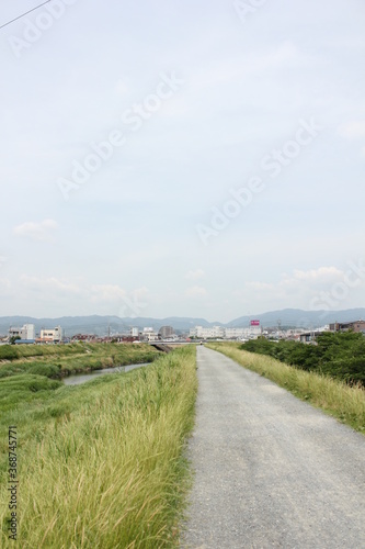 河川敷、River