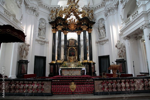 Der Dom zu Fulda und teilweise die St. Michael Kirche, Fulda, Hessen, Deutschland, Europa