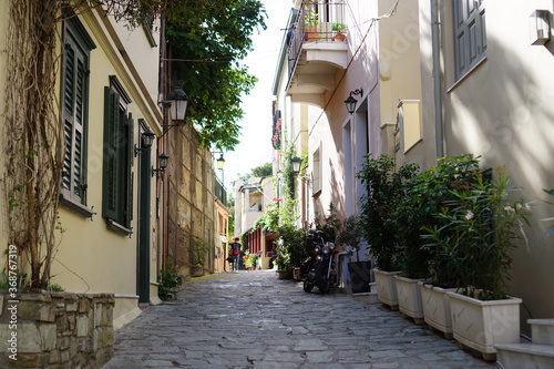 Fototapeta Naklejka Na Ścianę i Meble -  view of the street in Athens, Greece, Europe 