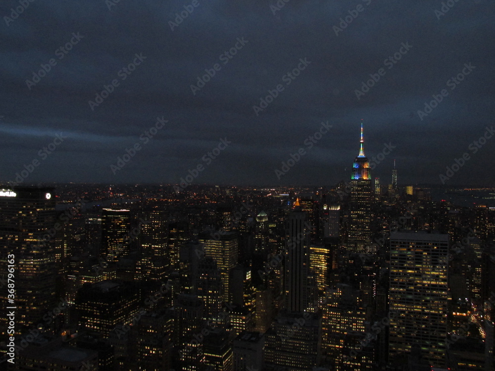 Naklejka premium Empire State Building at Rockefeller Center top of the rock Observation deck