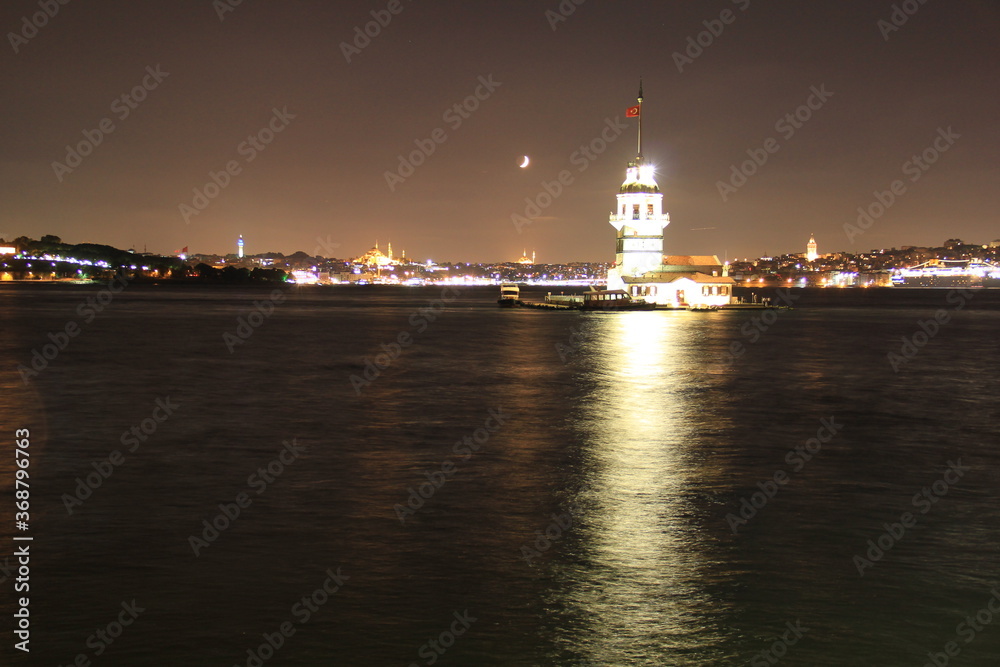 Maiden Tower İstanbul night