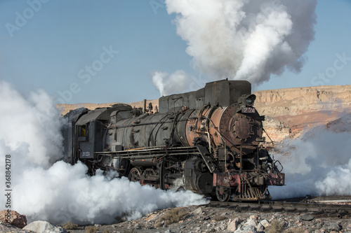 Photo old steam locomotive