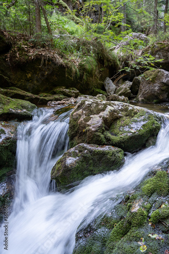 Fototapeta Naklejka Na Ścianę i Meble -  Beautiful bavarian waterfall 1
