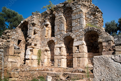 the library of nysa on the meander ancient city