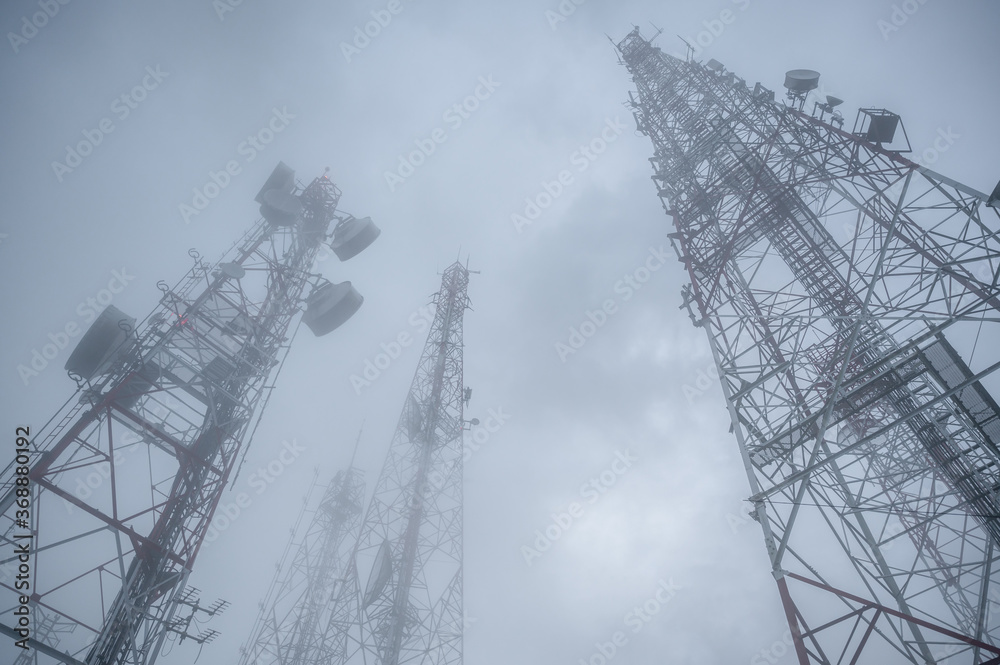 telecommunication mast TV antennas wireless technology