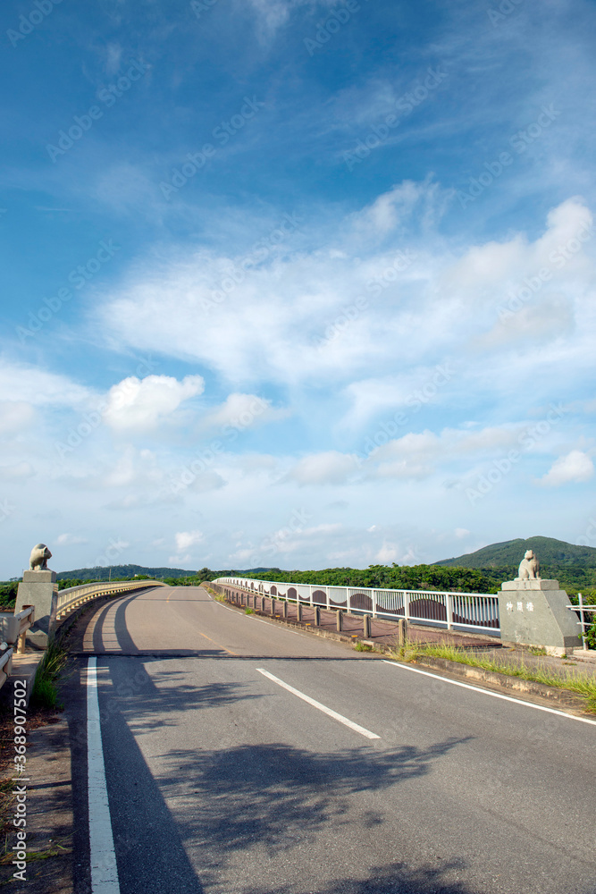 沖縄県　西表島の仲間川に架かる仲間橋