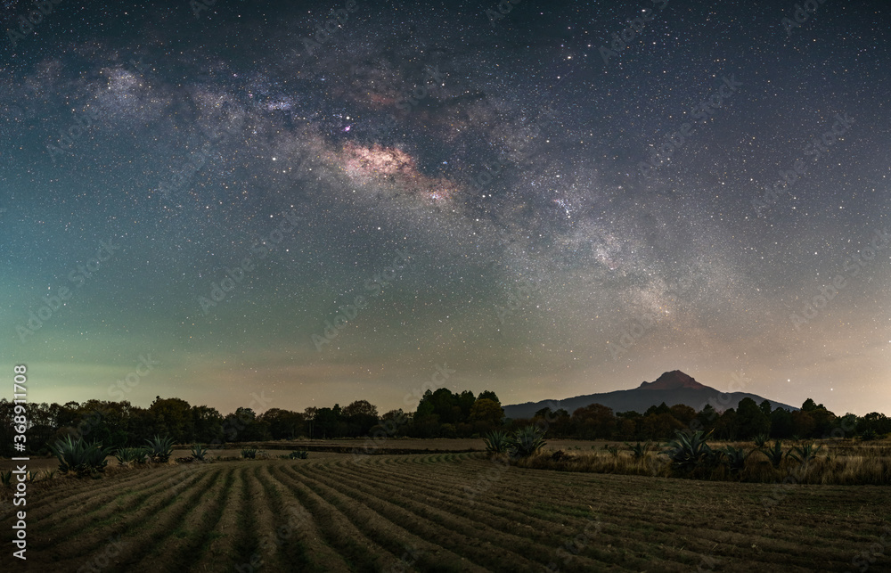 Fototapeta premium Corn fields at La Malinche volcano