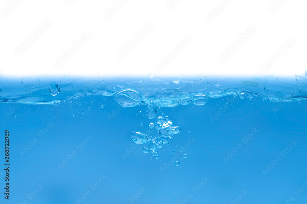 Obraz premium Water droplets moving in waves