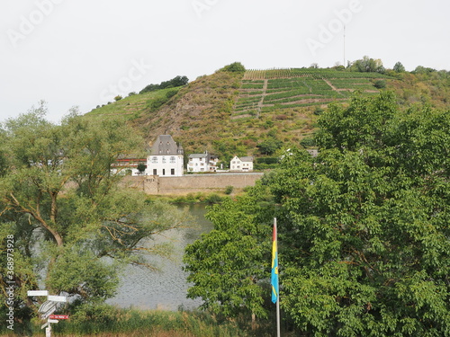 Schloss von der Leyen – Wasserschloss an der Mosel bei Kobern-Gondorf photo