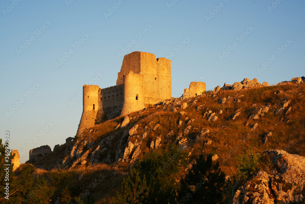 Rocca Calscio è un posto storico del centro Italia