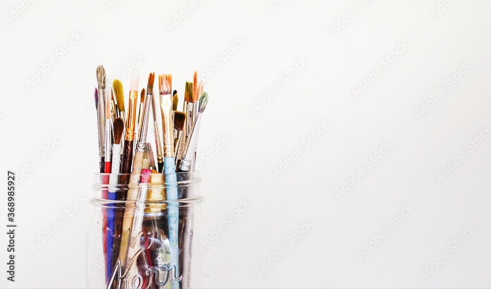 Fototapeta premium brushes and paints