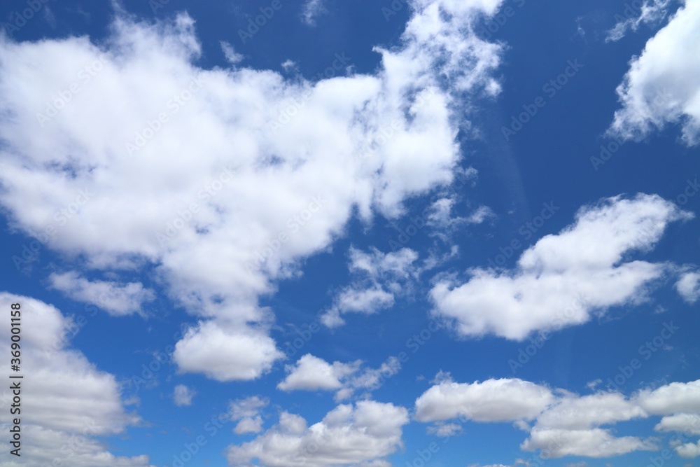 Fototapeta premium Blue sky with clouds