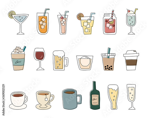 飲み物の手書きイラストのセット／ジュース／ワイン／コーヒー／カクテル／おしゃれ