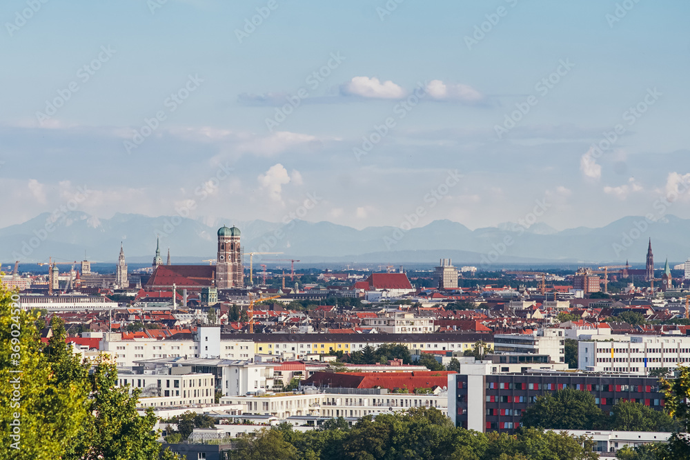 City panorma of Munich with the Alps in the background