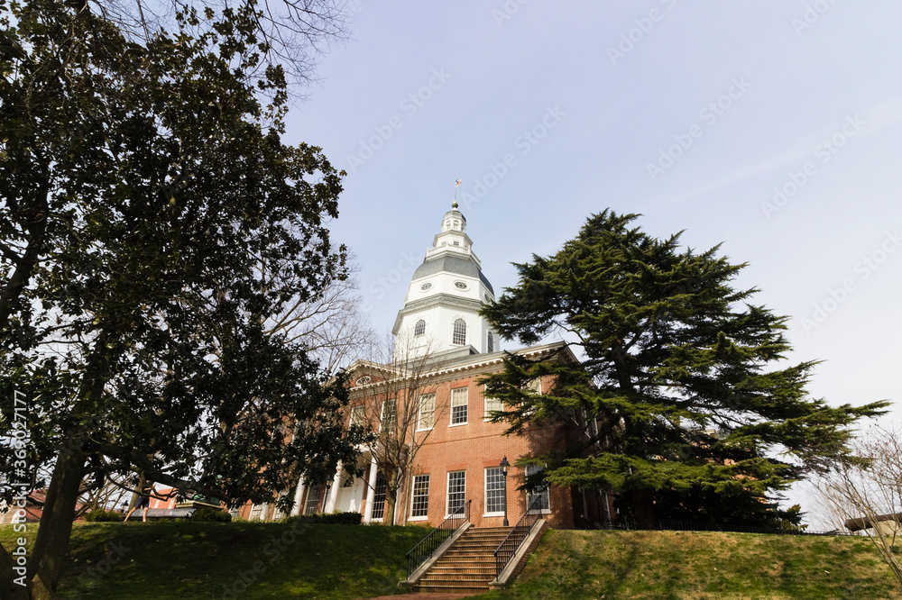 Georgian facade of the Maryland State House & iconic wooden dome, State Circle, Annapolis, Maryland 