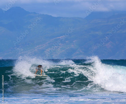 shredding west maui wave