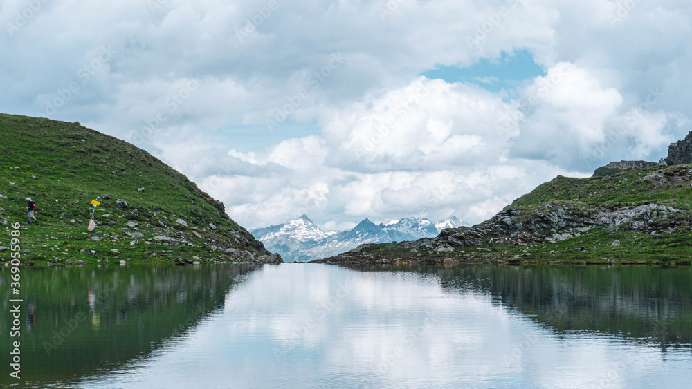 Fototapeta premium mountain lake in the alps