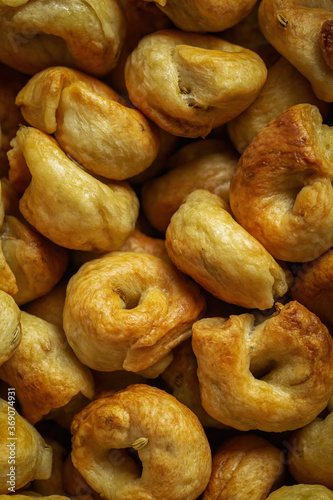 Taralli Pugliesi, southern Italy traditional snack food, flavoured vith fennel seeds.