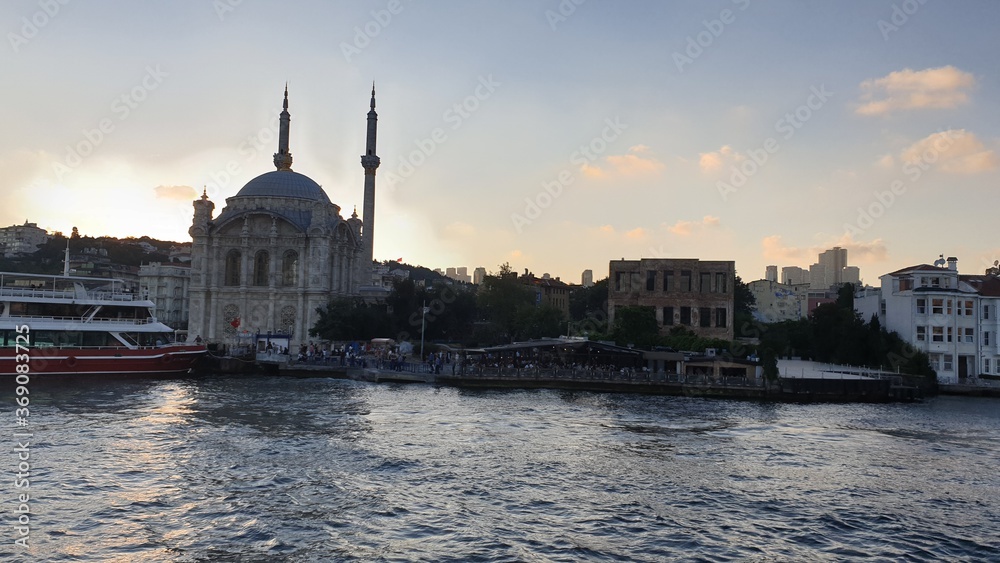 view of the hagia sophia at sunset istanbul turkey