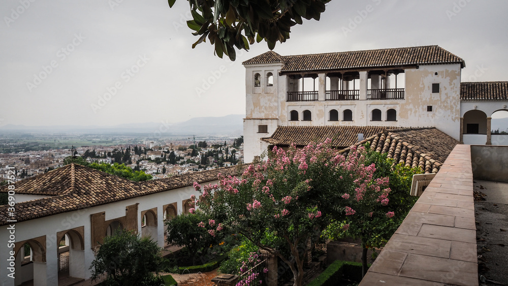 Obraz premium Granada is a city in southern Spain’s Andalusia region, known for Alhambra.
