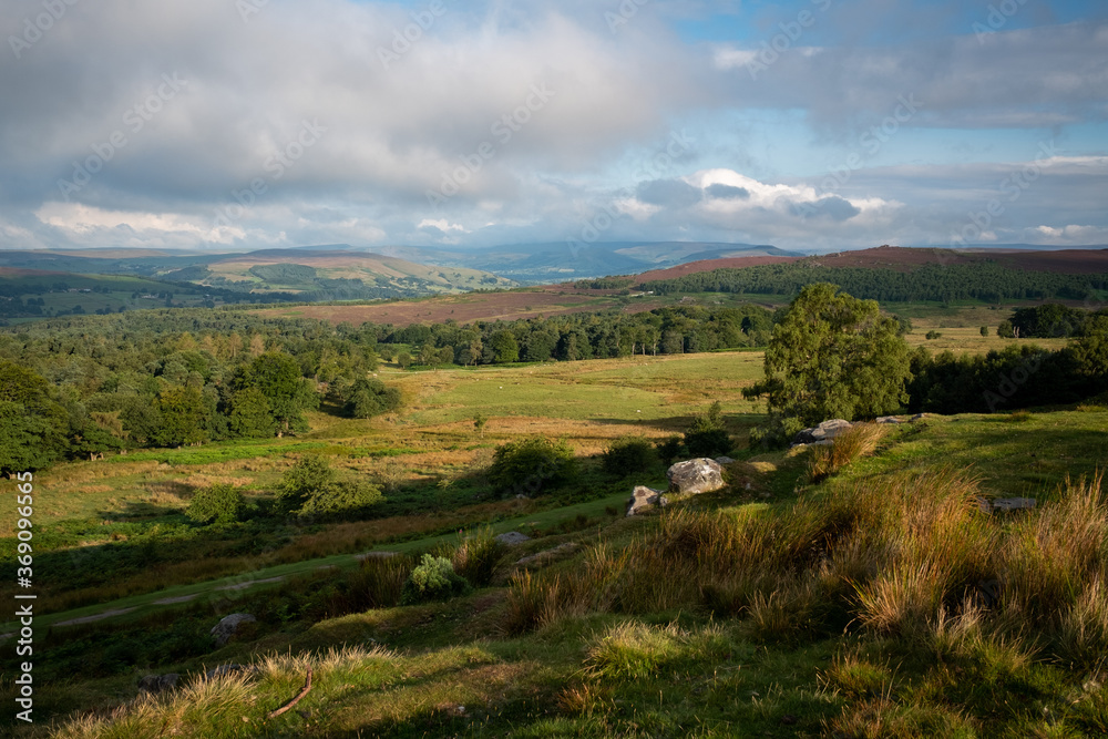 Naklejka premium Hope Valley and Longshaw from White Edge Moor, Peak District, UK