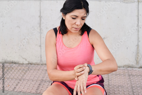 Smartwatch fitness. photo