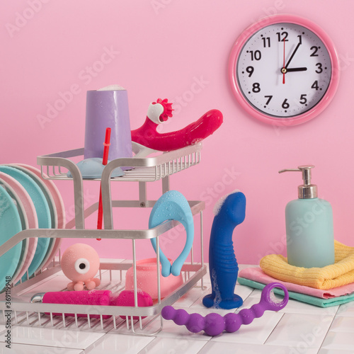 Sex toys drainer photo