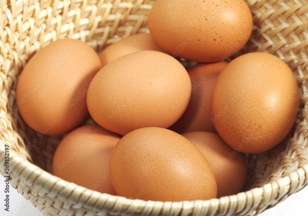 CHICKEN EGGS IN A BASKET CHICKEN EGGS IN A BASKET