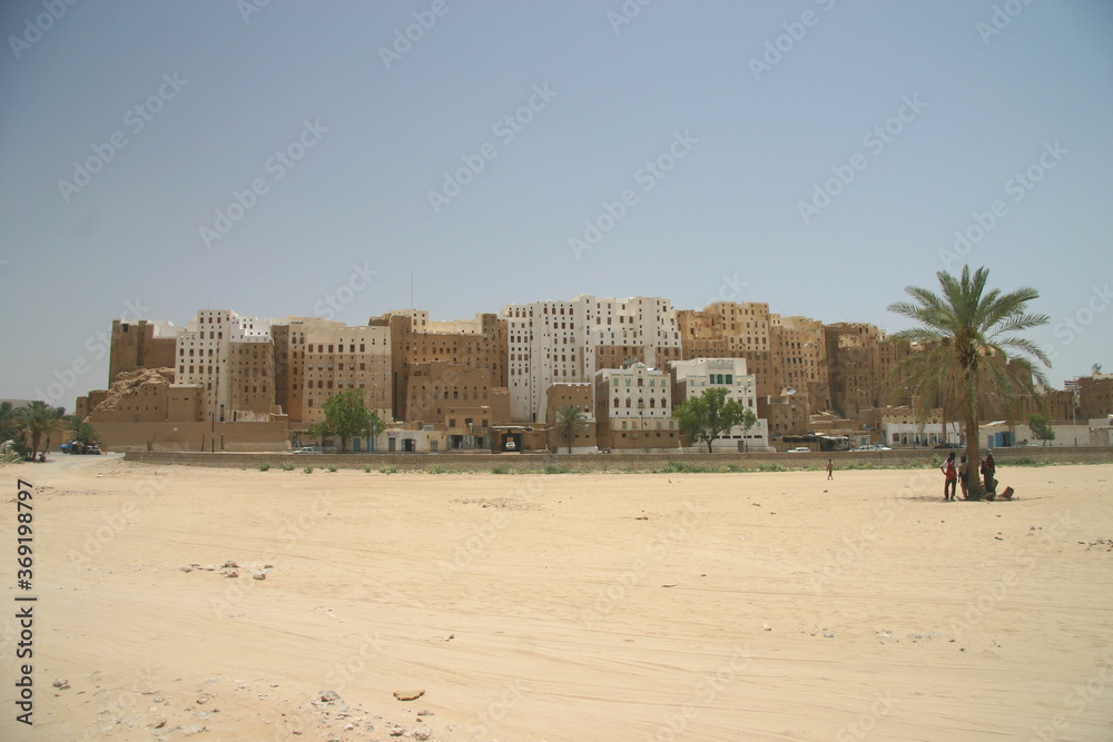 Shibam Hadramawt is the oldest mudbrick-made skyscraper city in the world