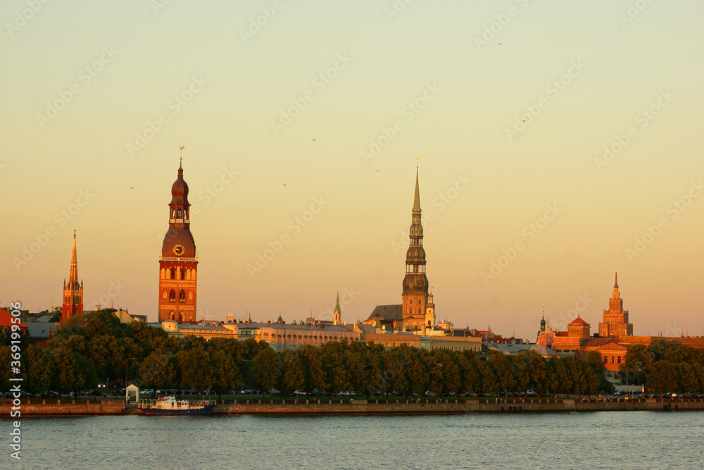 Obraz premium View of city Riga from bridge