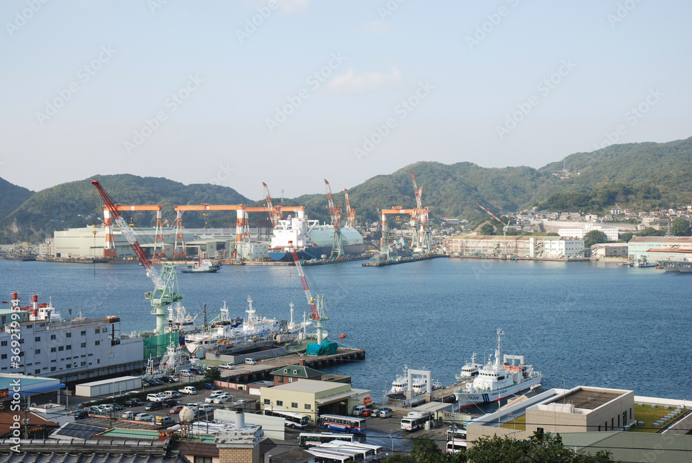 the Nagasaki shipyard view / 長崎港・長崎造船所の遠景