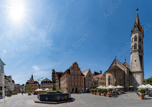 market square with the Johanniskirche church and Marienbrunnen fountain