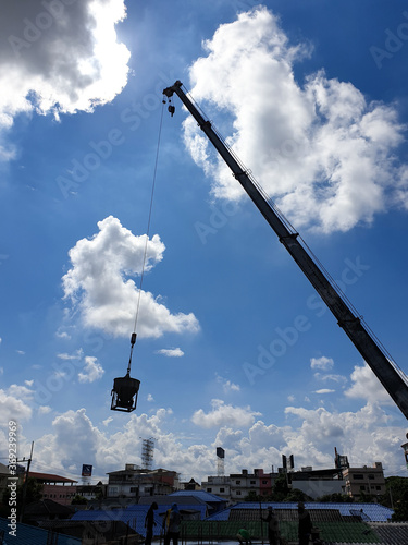 Crane was mixing mortar overhaul
