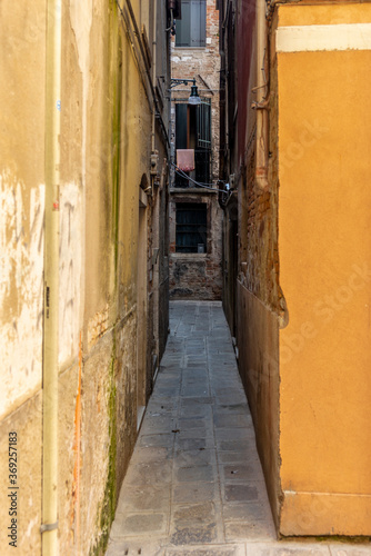 The light and shadows in the empty narrow alleys of Venice  during the coronavirus © gdefilip