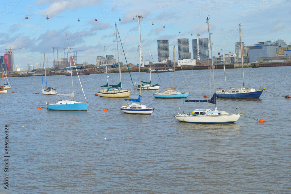 Fototapeta premium Boats moored on the thames