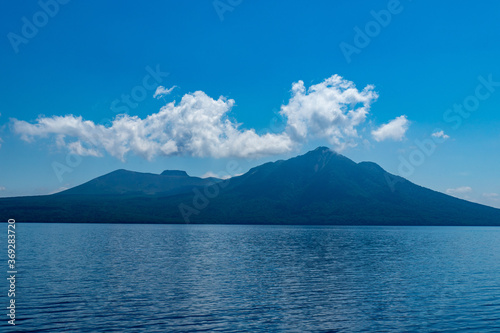 北海道 支笏湖の夏の風景