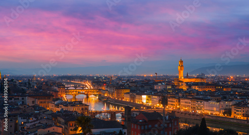 Fototapeta Naklejka Na Ścianę i Meble -  Ponte Vecchio over Arno river in Florence - View of Cathedral Santa Maria del Fiore in Florence, Italy