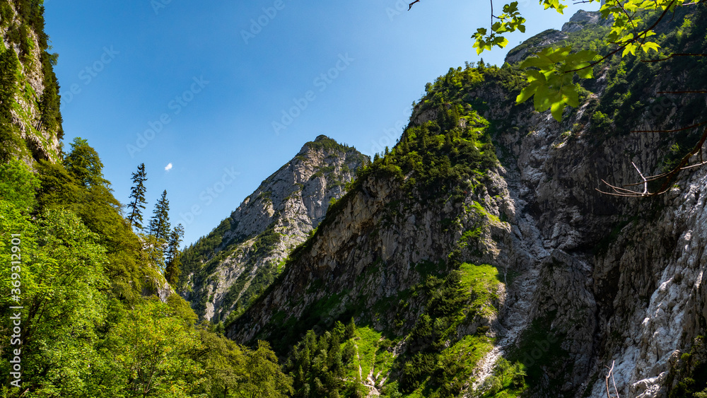 The impressive gorge of the Höllental