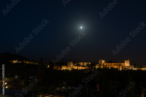 Alhambra de Granada desde el mirador de San Nicolás